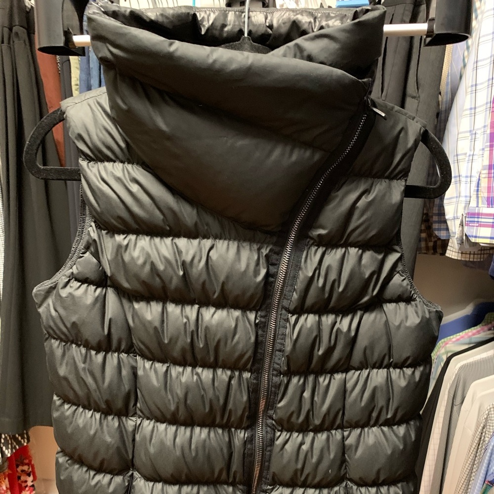 Athleta Down Vest.  Black, Medium